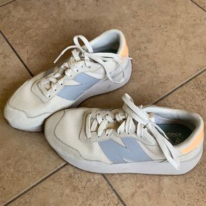 New balance tennis shoes 237’s!